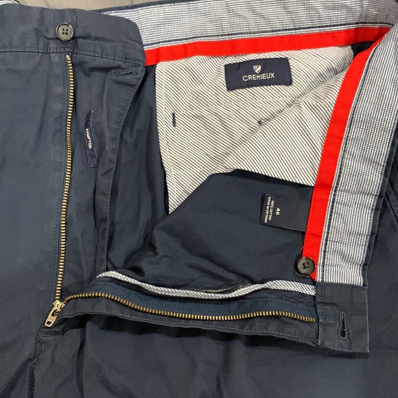 🩳 Navy Cremieux Shorts 🩳 - Picture 3 of 6